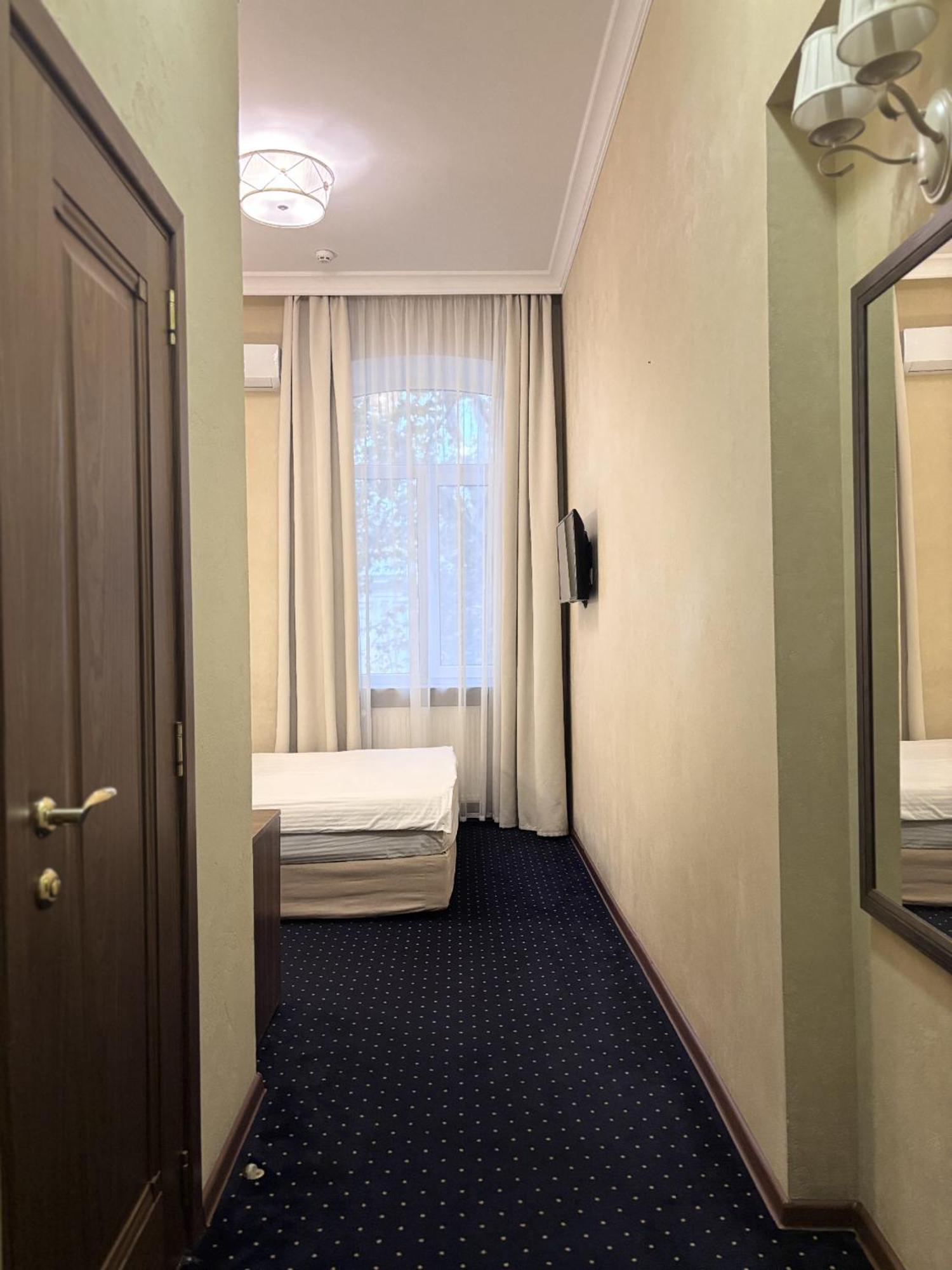 Odeska Astoria Hotel Oldenburg Bagian luar foto