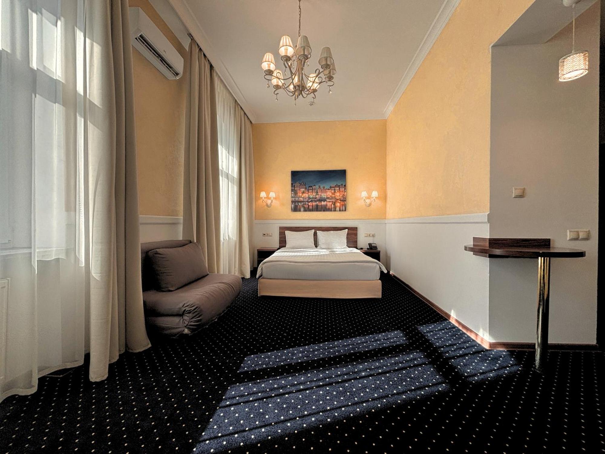 Odeska Astoria Hotel Oldenburg Bagian luar foto