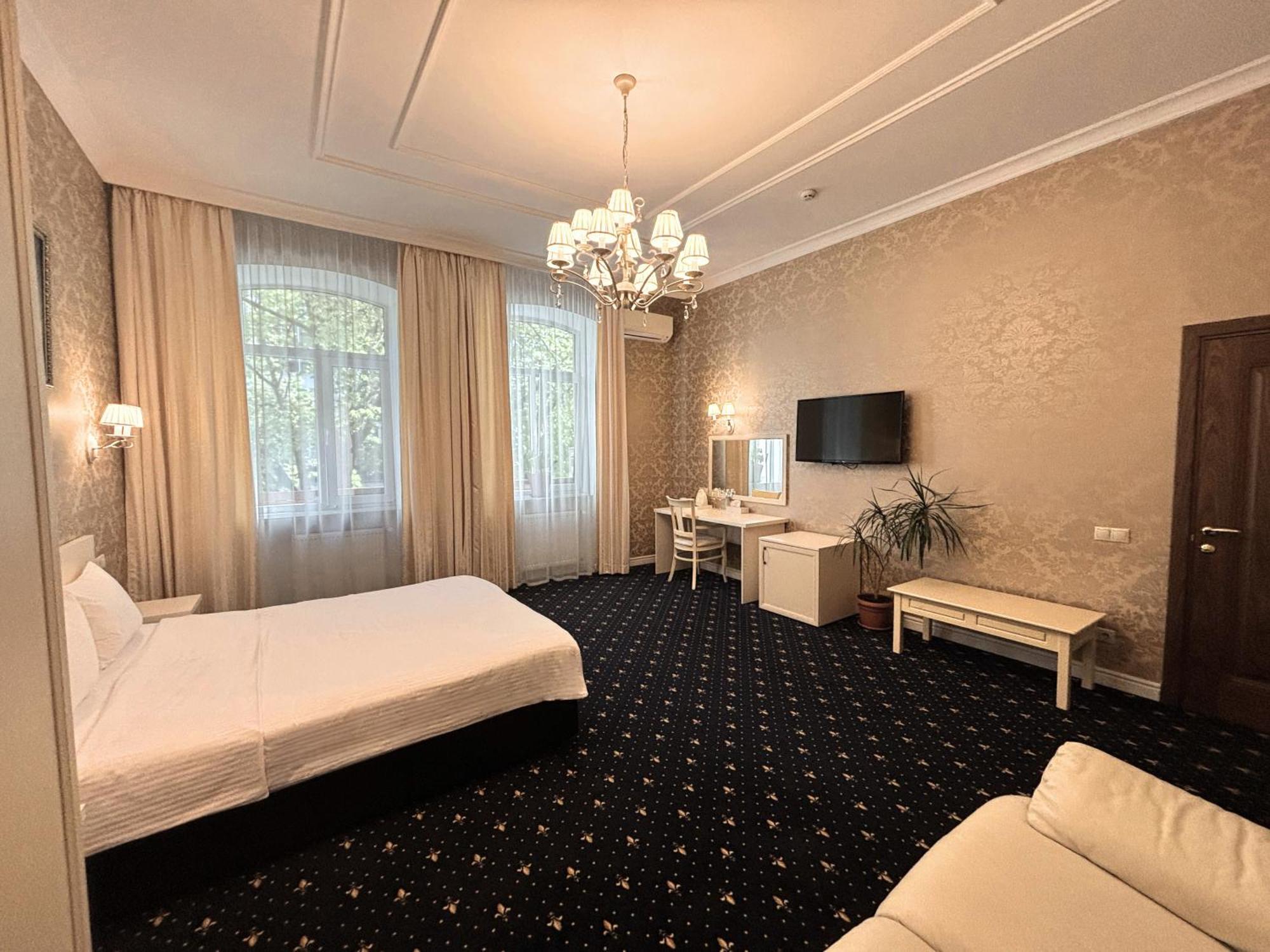 Odeska Astoria Hotel Oldenburg Bagian luar foto
